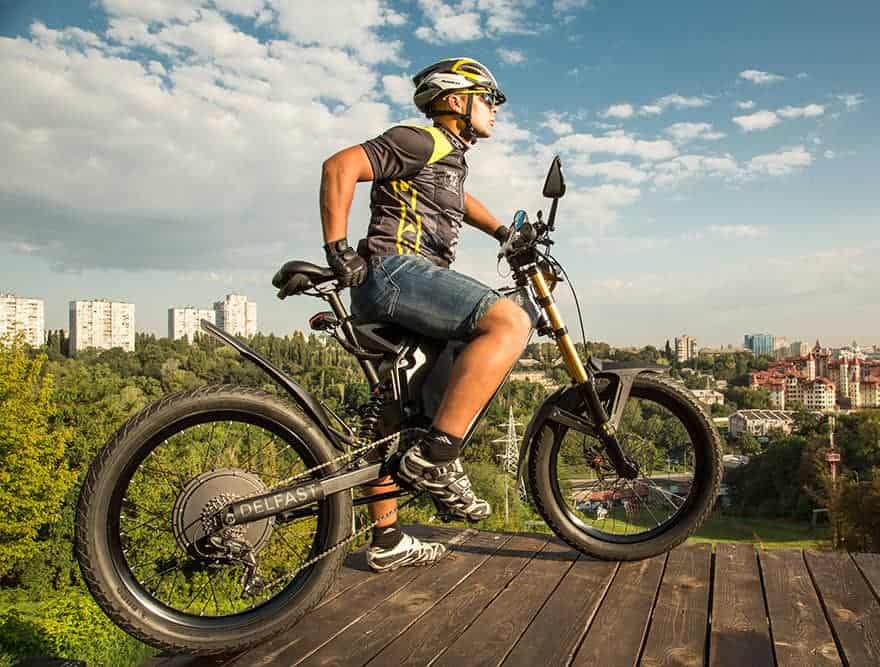 Here's Why Fat Tires on Electric Bikes Are a Good Thing